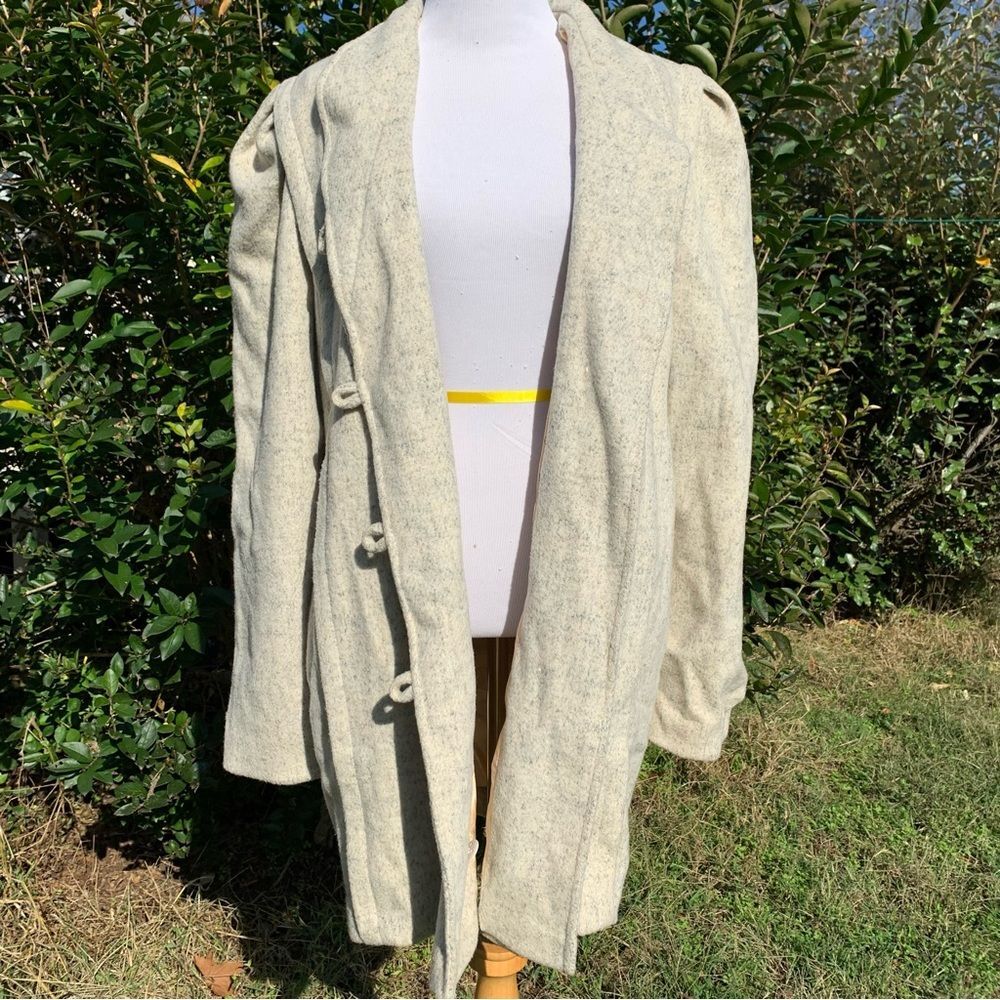 Stunning Vintage Union Made NY GIRL ‘64-‘73 Wool? Puff Sleeve Luxury Heavy Coat!